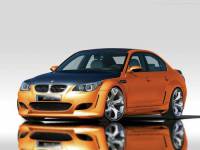 BMW оранжевый
