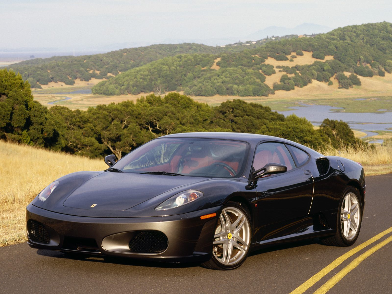 F430 черная 2004