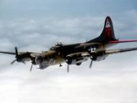 Nine-O-Nine, B-17 Flying Fortress